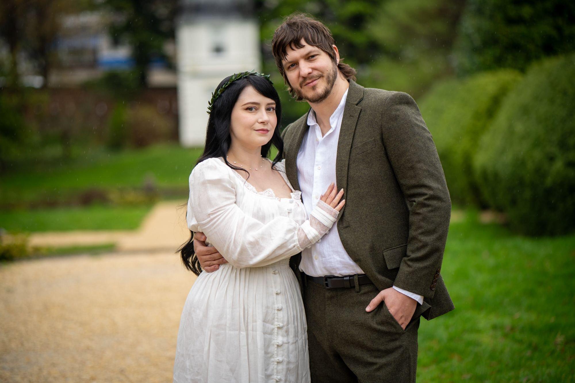 carousel-hero-element image-4