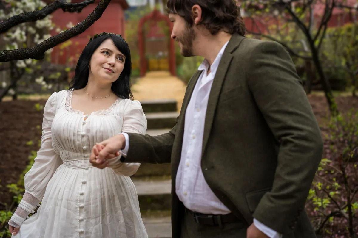 carousel-hero-element image-3