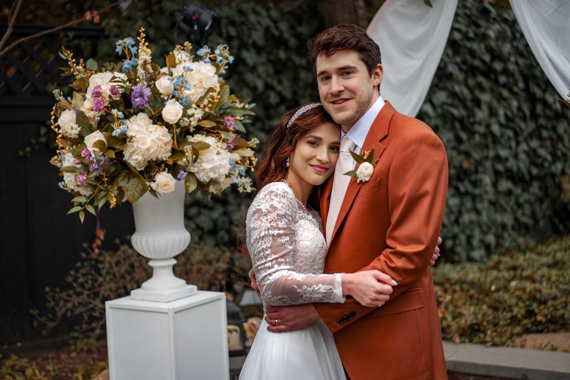 carousel-hero-element image-1