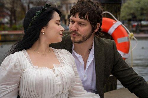 mobile - carousel-hero-element image-8